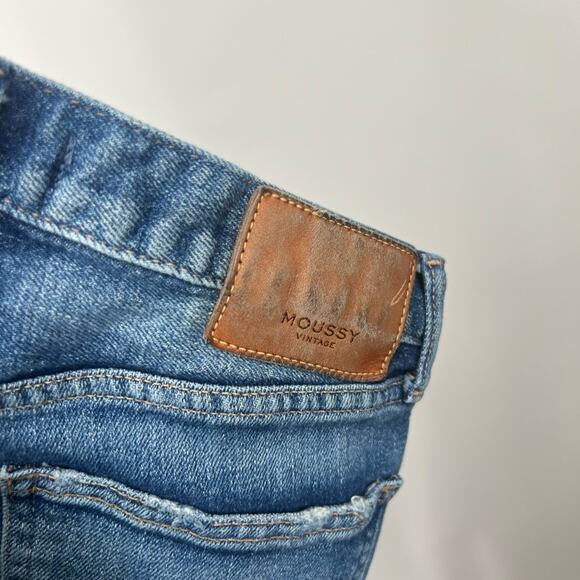 Moussy Mid-Rise Distressed Skinny Jeans - Picture 7 of 8